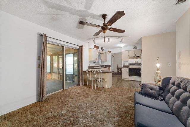 465 NE 155TH STREET ROAD, Citra, FL 32113