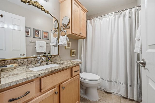 107 Georgian Oaks, Rockport, TX 78382