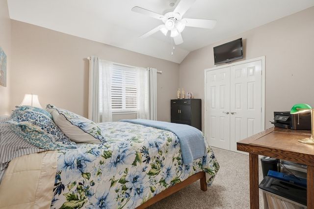 107 Georgian Oaks, Rockport, TX 78382