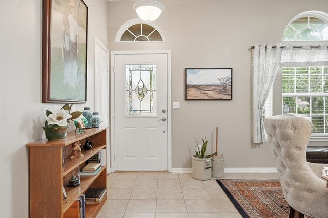 107 Georgian Oaks, Rockport, TX 78382