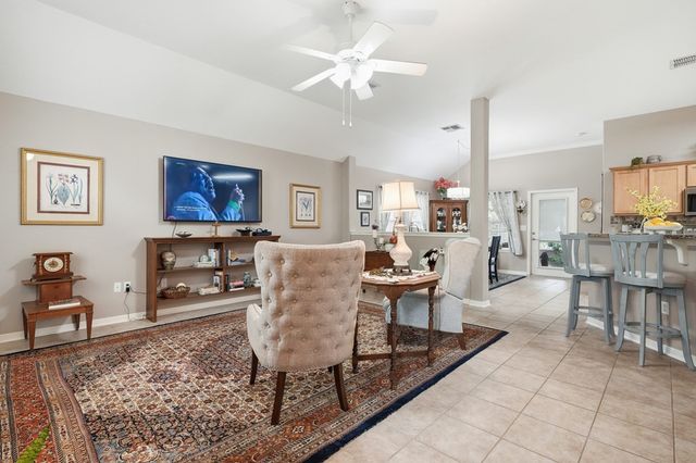 107 Georgian Oaks, Rockport, TX 78382