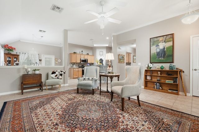 107 Georgian Oaks, Rockport, TX 78382