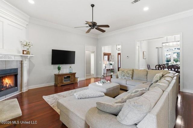 19 Morrell Circle, Hattiesburg, MS 39402