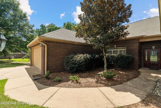 19 Morrell Circle, Hattiesburg, MS 39402