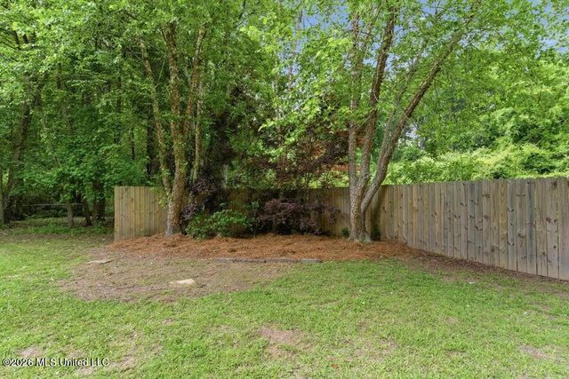19 Morrell Circle, Hattiesburg, MS 39402