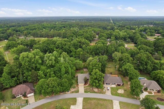 19 Morrell Circle, Hattiesburg, MS 39402
