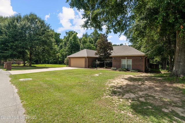 19 Morrell Circle, Hattiesburg, MS 39402