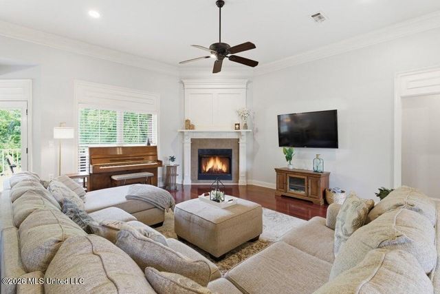 19 Morrell Circle, Hattiesburg, MS 39402