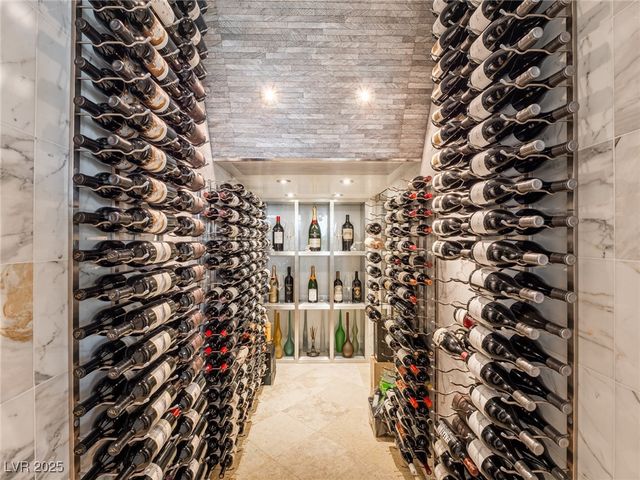 28 Painted Feather Way, Las Vegas, NV 89135