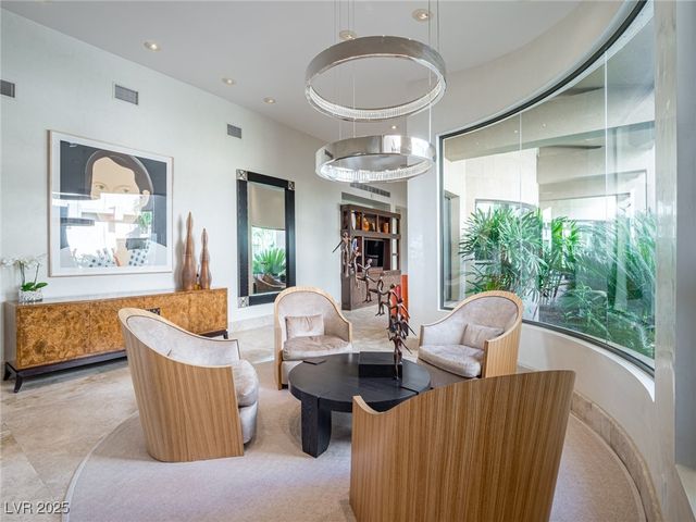 28 Painted Feather Way, Las Vegas, NV 89135