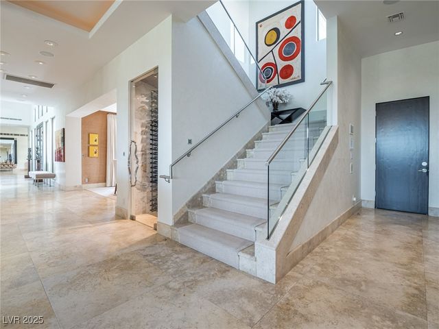 28 Painted Feather Way, Las Vegas, NV 89135