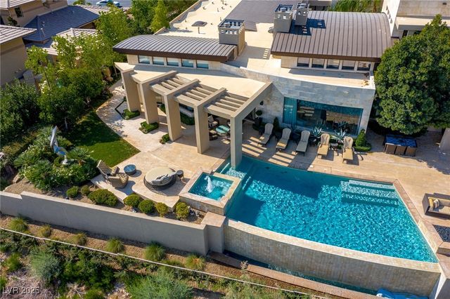 28 Painted Feather Way, Las Vegas, NV 89135