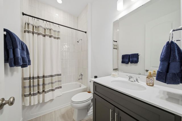 1623 Delta Oaks Drive, Missouri City, TX 77459