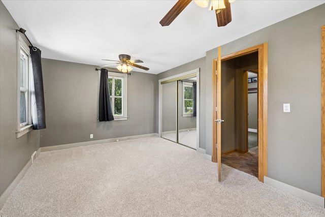 2532 Roberts Street, Bettendorf, IA 52722