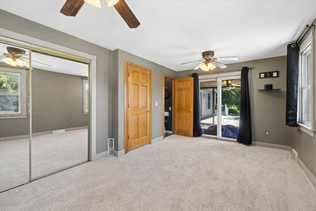 2532 Roberts Street, Bettendorf, IA 52722