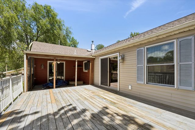 2532 Roberts Street, Bettendorf, IA 52722