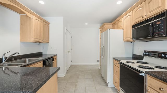 1632 Stone Mansion, Franklin Park, PA 15143