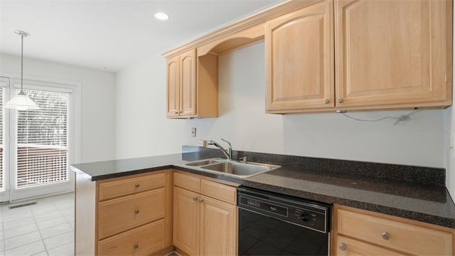 1632 Stone Mansion, Franklin Park, PA 15143