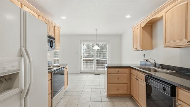 1632 Stone Mansion, Franklin Park, PA 15143