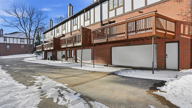 1632 Stone Mansion, Franklin Park, PA 15143