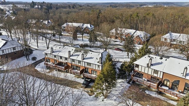 1632 Stone Mansion, Franklin Park, PA 15143