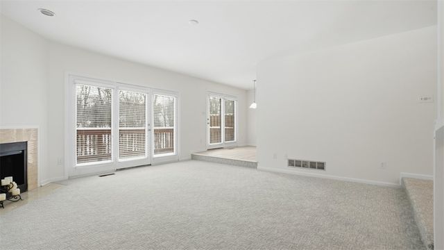 1632 Stone Mansion, Franklin Park, PA 15143