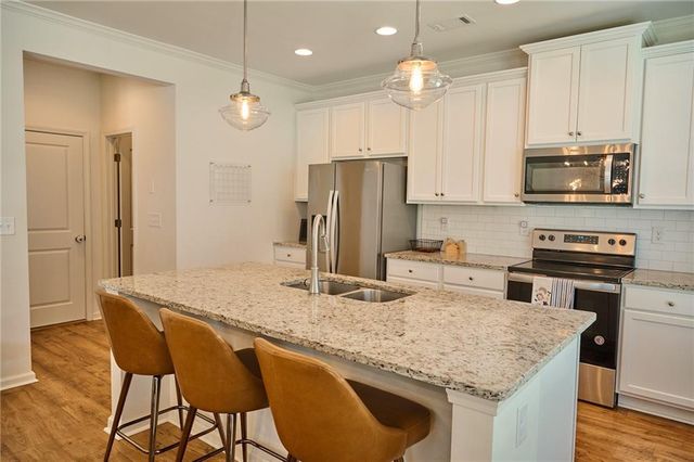 5440 Falling Branch Court, Flowery Branch, GA 30542