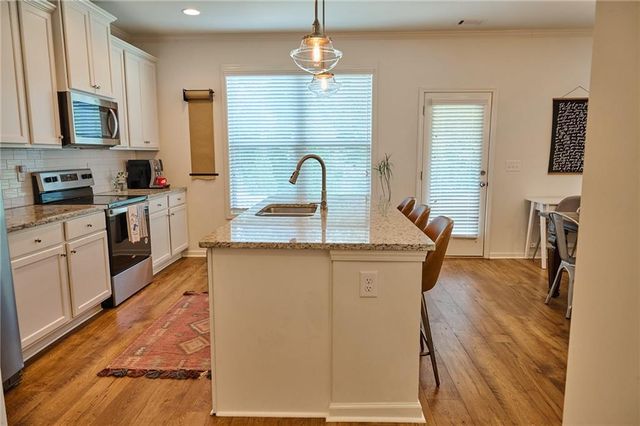 5440 Falling Branch Court, Flowery Branch, GA 30542