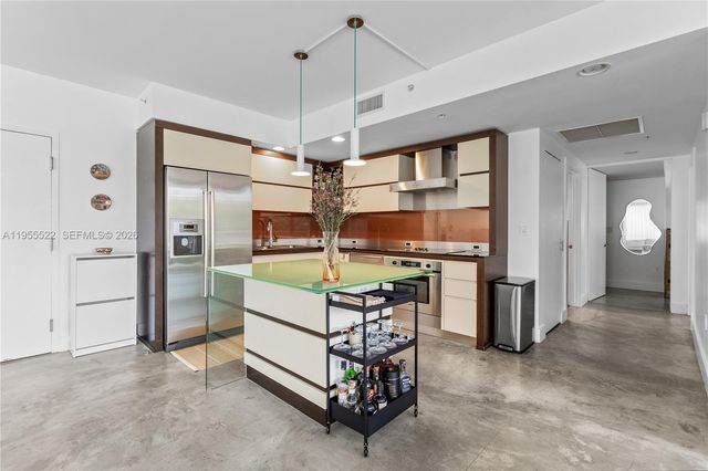 2155 Washington Ct 210, Miami Beach, FL 33139