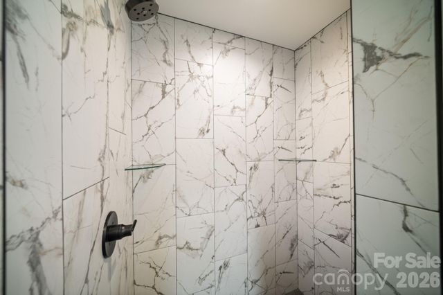 91 Glendale Avenue, Asheville, NC 28803