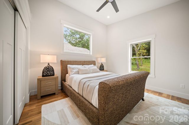 91 Glendale Avenue, Asheville, NC 28803