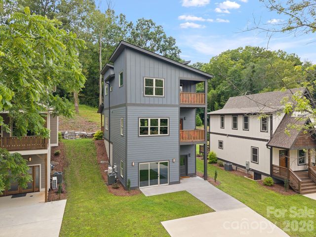 91 Glendale Avenue, Asheville, NC 28803