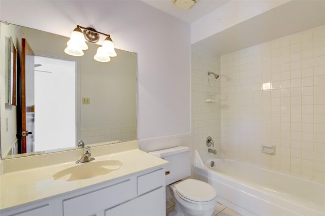 928 W Main Street, Houston, TX 77006