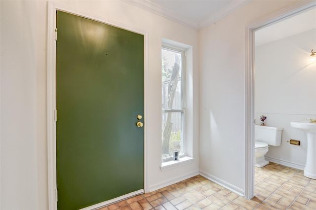 928 W Main Street, Houston, TX 77006