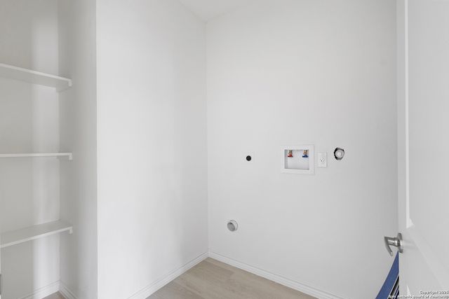 223 Florencia Ave, San Antonio, TX 78228