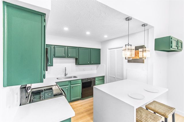 7514 Glenbriar Place, Houston, TX 77489