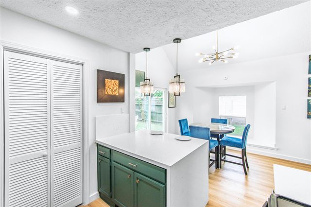 7514 Glenbriar Place, Houston, TX 77489