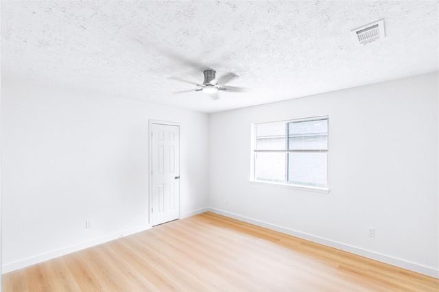 7514 Glenbriar Place, Houston, TX 77489