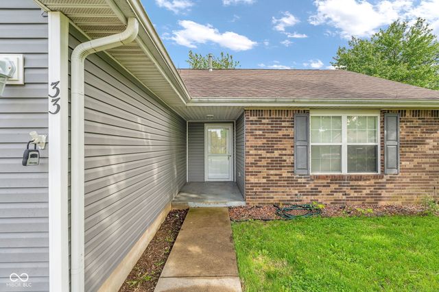33 Cottonwood Court, Greencastle, IN 46135