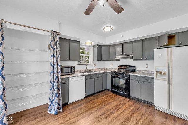 33 Cottonwood Court, Greencastle, IN 46135