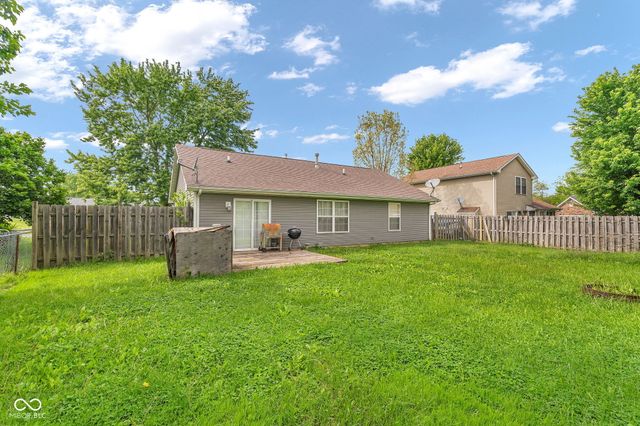 33 Cottonwood Court, Greencastle, IN 46135