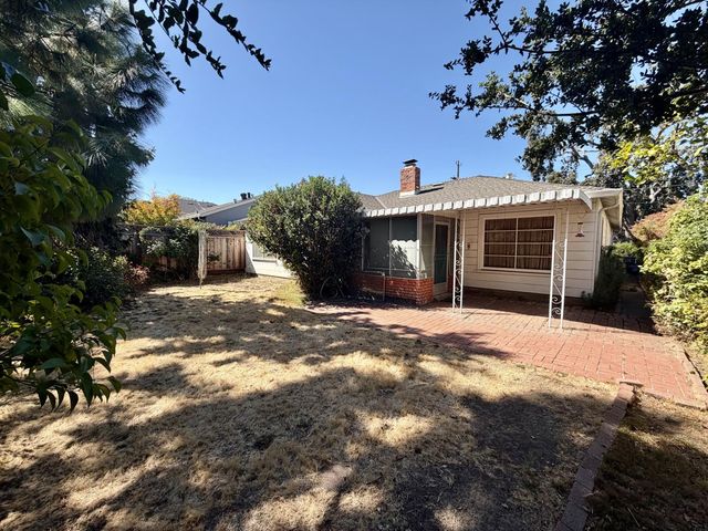 1619 Saint Francis Way, San Carlos, CA 94070