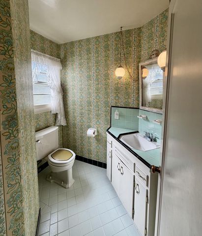 1619 Saint Francis Way, San Carlos, CA 94070