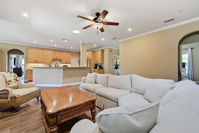 801 Mountain Crest DR, Wimberley, TX 78676