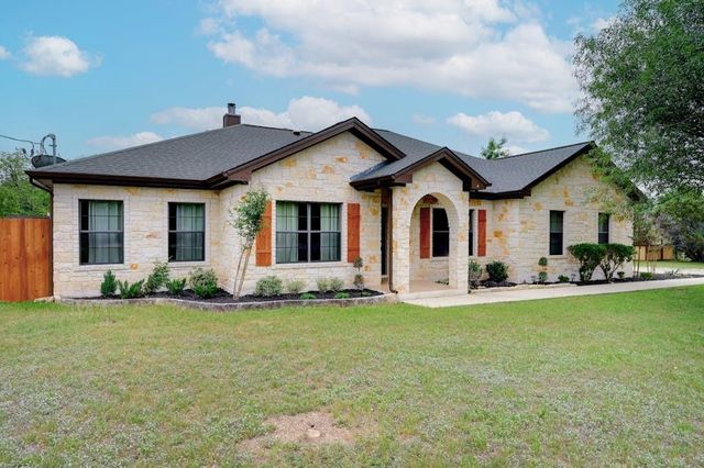 801 Mountain Crest DR, Wimberley, TX 78676