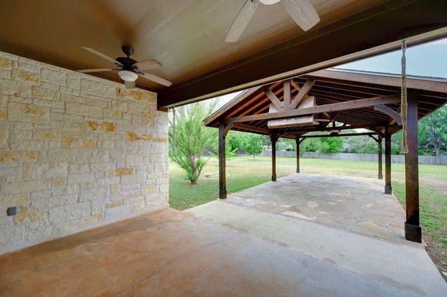 801 Mountain Crest DR, Wimberley, TX 78676