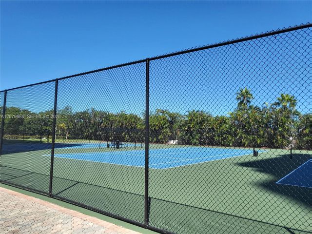 600 Three Islands Boulevard 118, Hallandale Beach, FL 33009