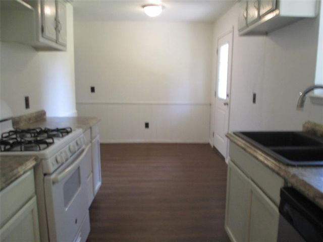 1052 NW 7th Place, Oklahoma City, OK 73160