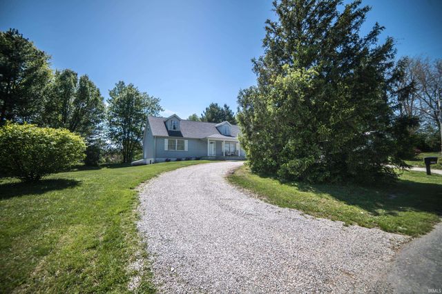 330 Burton Lane, Mitchell, IN 47446