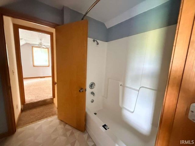 330 Burton Lane, Mitchell, IN 47446